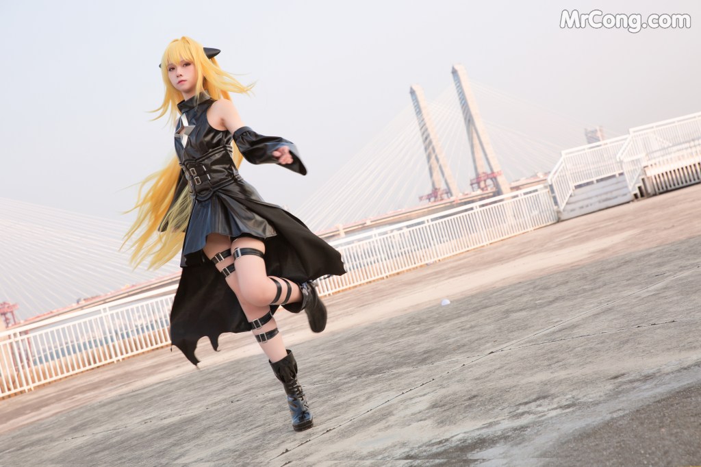 Coser@G44不会受伤 Vol.039: 小暗常服 (19 photos)