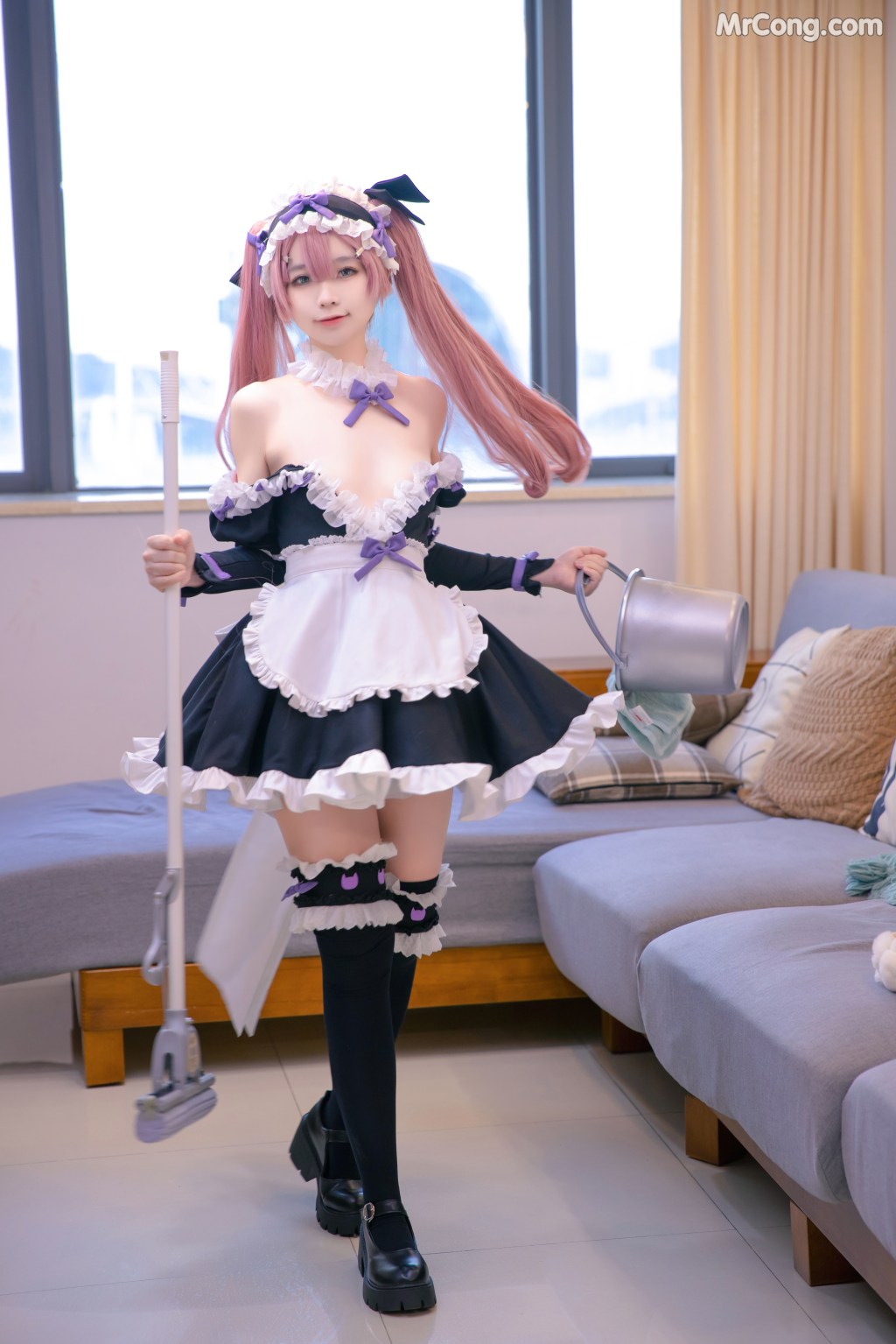 Coser@G44不会受伤 Vol.042: blade女仆 (27 photos)