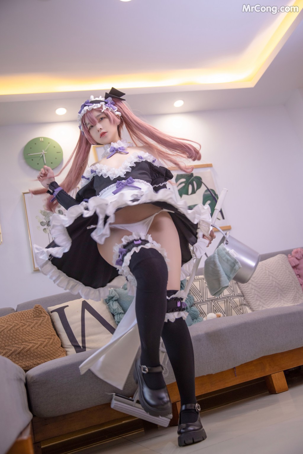 Coser@G44不会受伤 Vol.042: blade女仆 (27 photos)