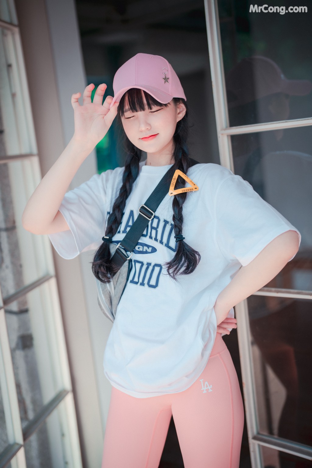 DJAWA Photo – Jeong Jenny (정제니): “Loose and Tight Pink” (159 photos) – Page 2