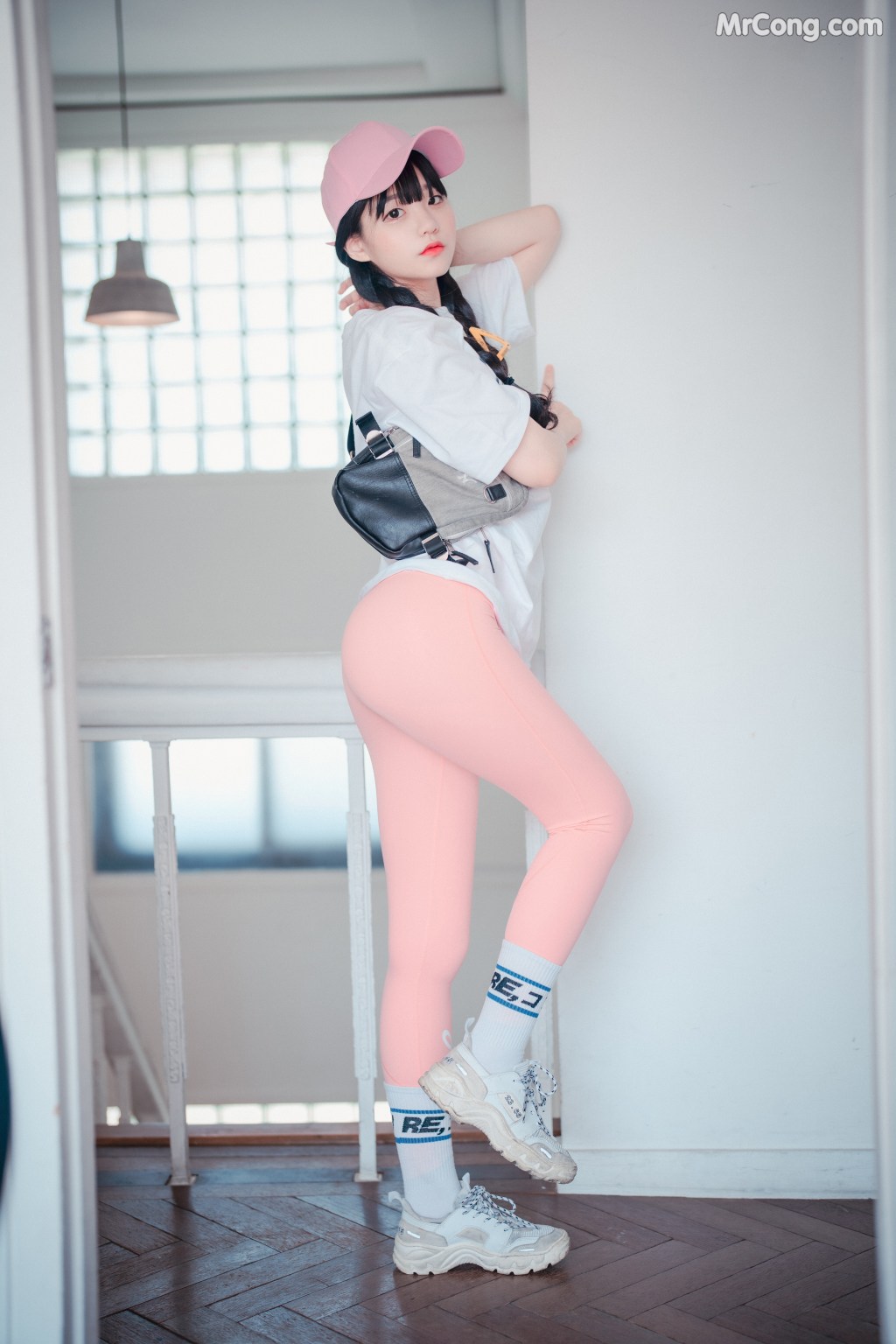 DJAWA Photo – Jeong Jenny (정제니): “Loose and Tight Pink” (159 photos) – Page 2
