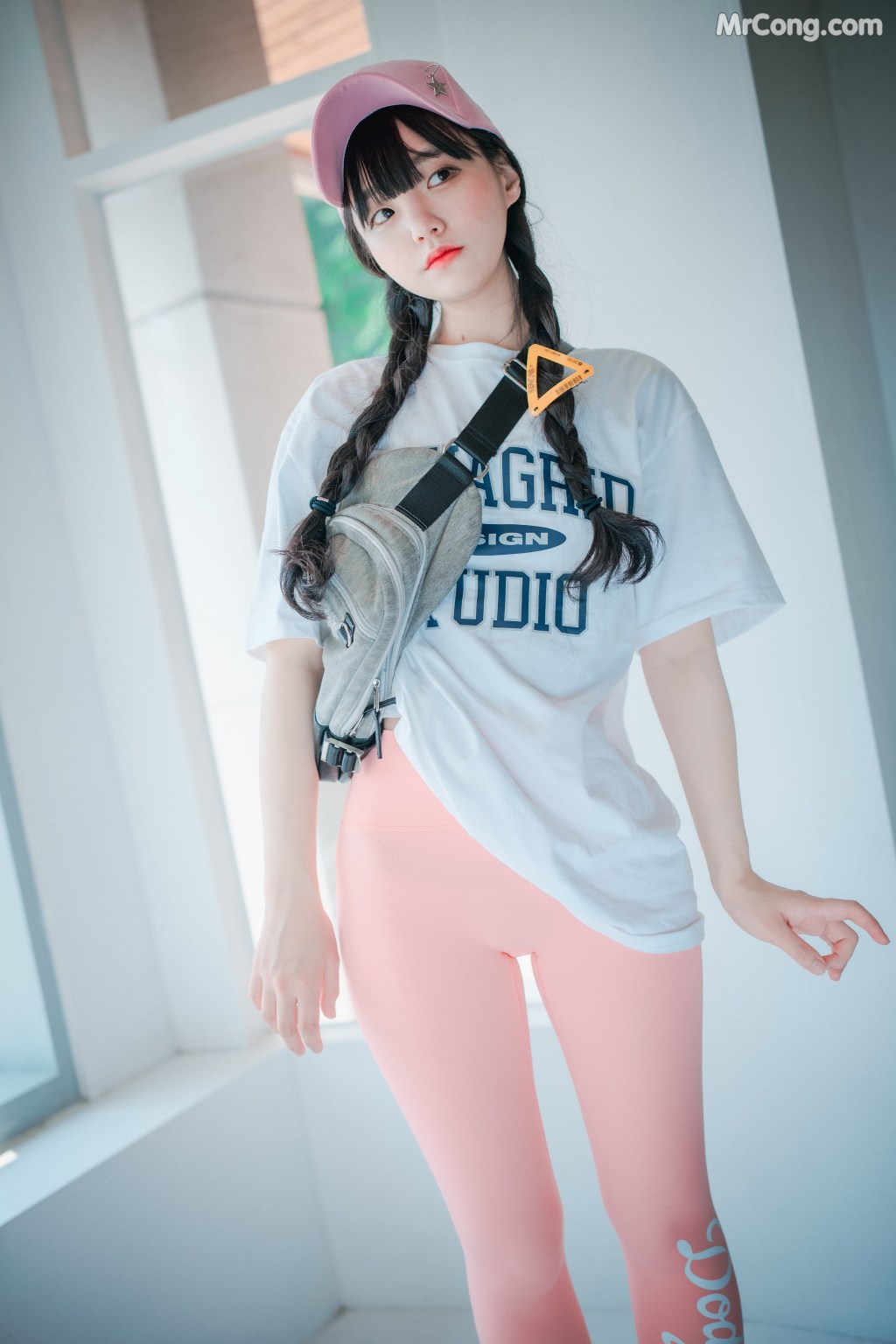 DJAWA Photo – Jeong Jenny (정제니): “Loose and Tight Pink” (159 photos) – Page 3