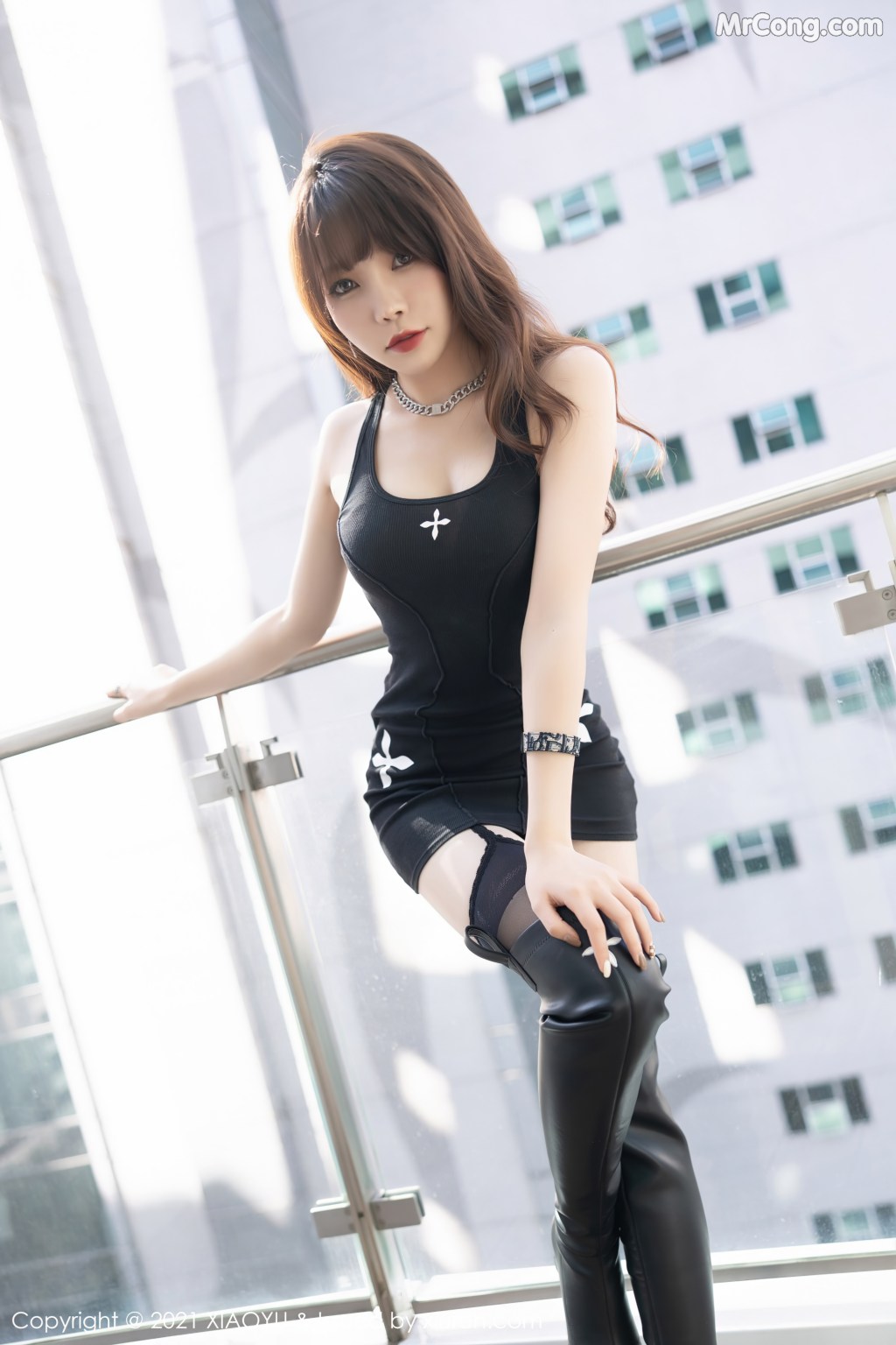 XiaoYu Vol.659: Booty (芝芝) (94 photos)