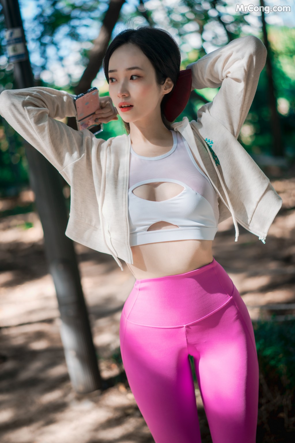 DJAWA Photo – Bambi (밤비): “Loose and Tight Violet” (174 photos)