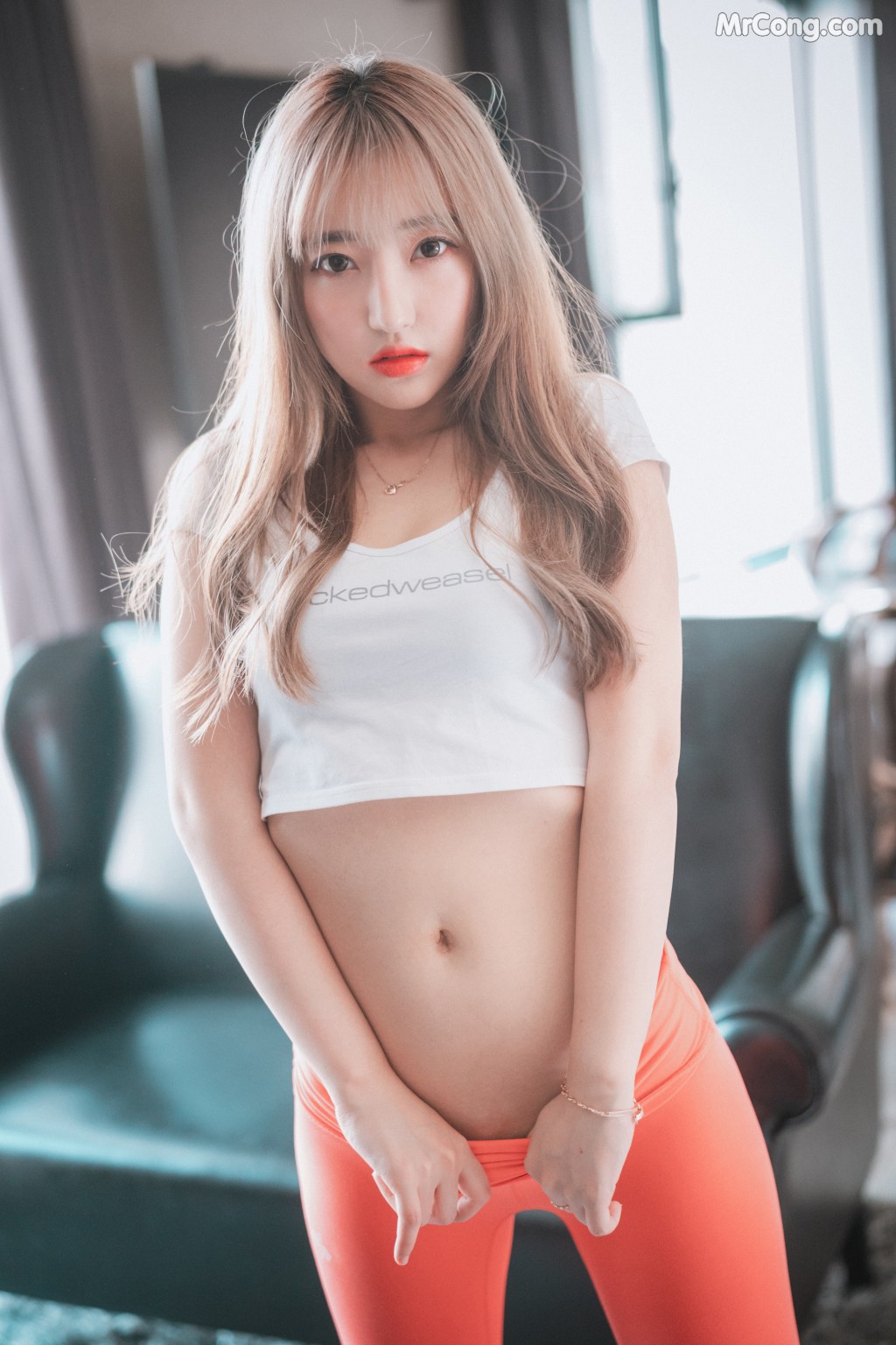 DJAWA Photo – HaNari (하나리): “Red Orange & Cool Mint” (50 photos) – Page 2