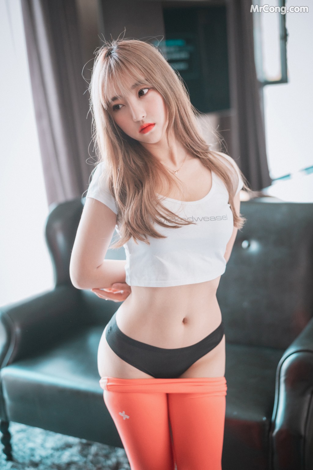 DJAWA Photo – HaNari (하나리): “Red Orange & Cool Mint” (50 photos) – Page 3