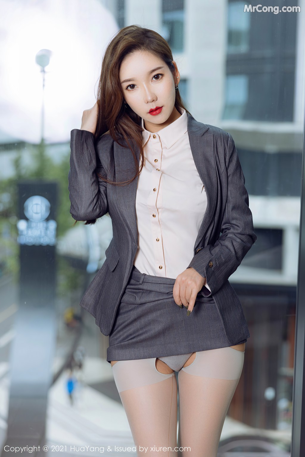 HuaYang Vol.470: Ai Jing Xiang (艾静香) (50 photos)
