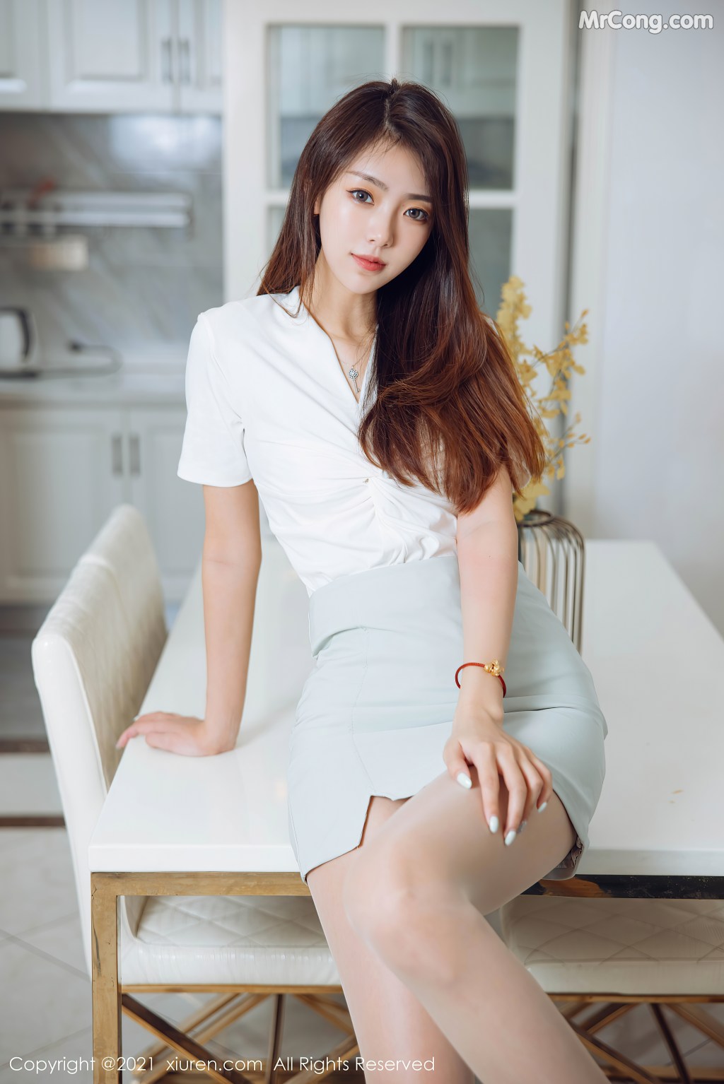 XIUREN No.3924: Ke Le Vicky (可樂Vicky) (64 photos)