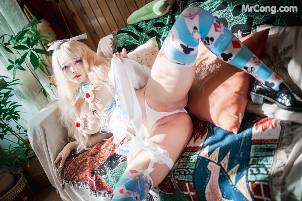 DJAWA Photo – Aram (아람): “Creamy Alice” (136 photos) – Page 4