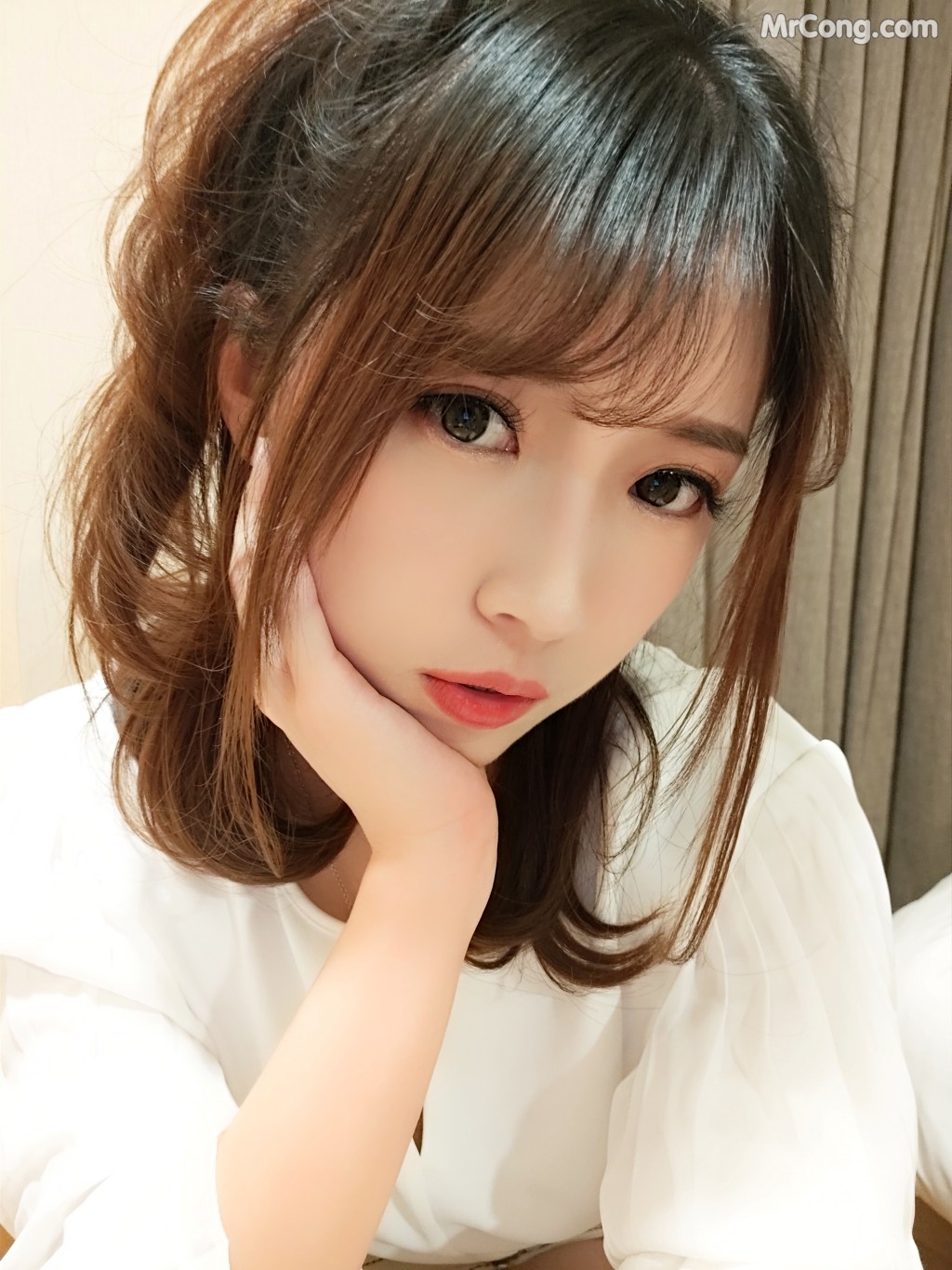 Coser@小女巫露娜 Vol.001: OL风肤色连裤袜 (40 photos)