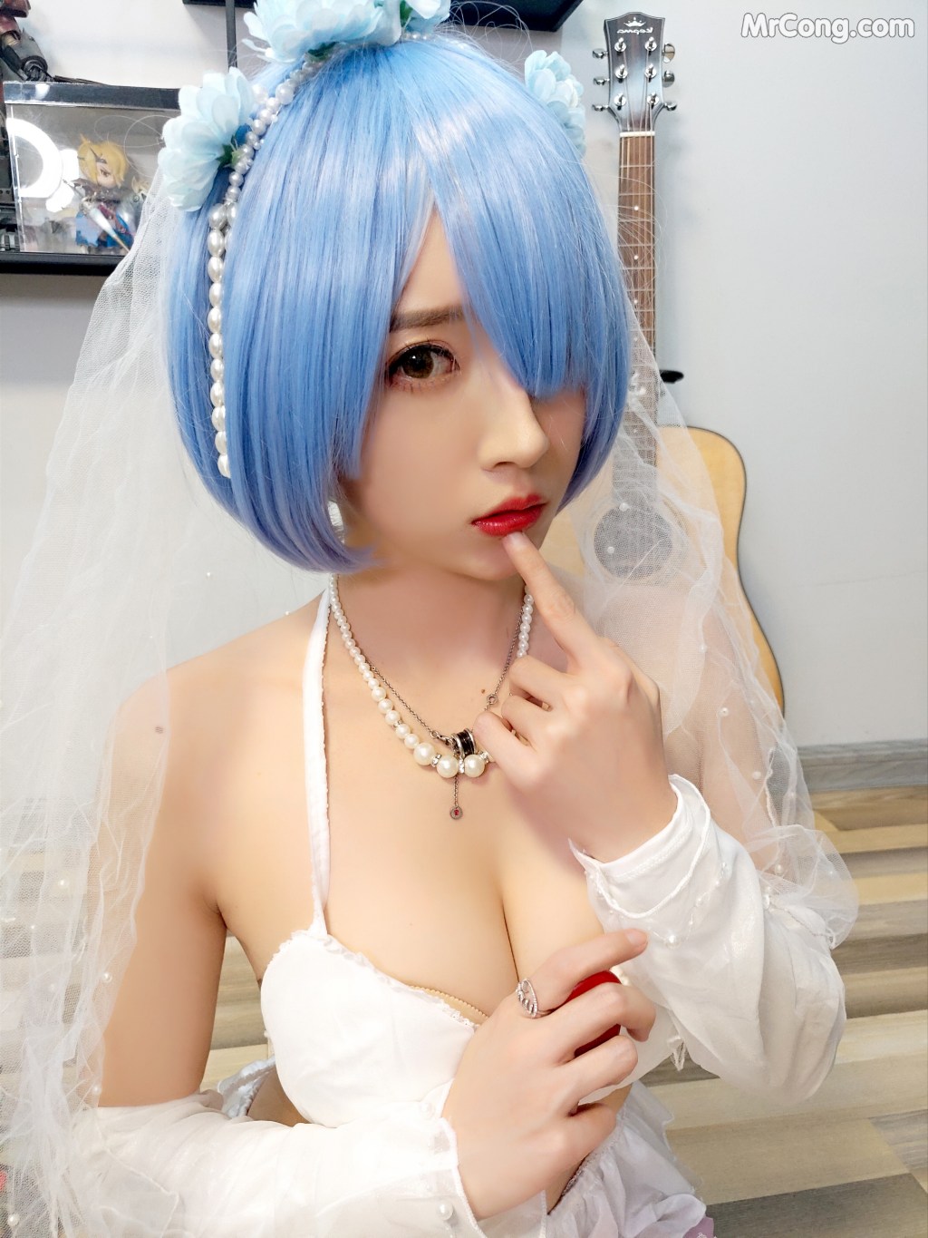 Coser@小女巫露娜 Vol.006: 雷姆婚纱 (29 photos)