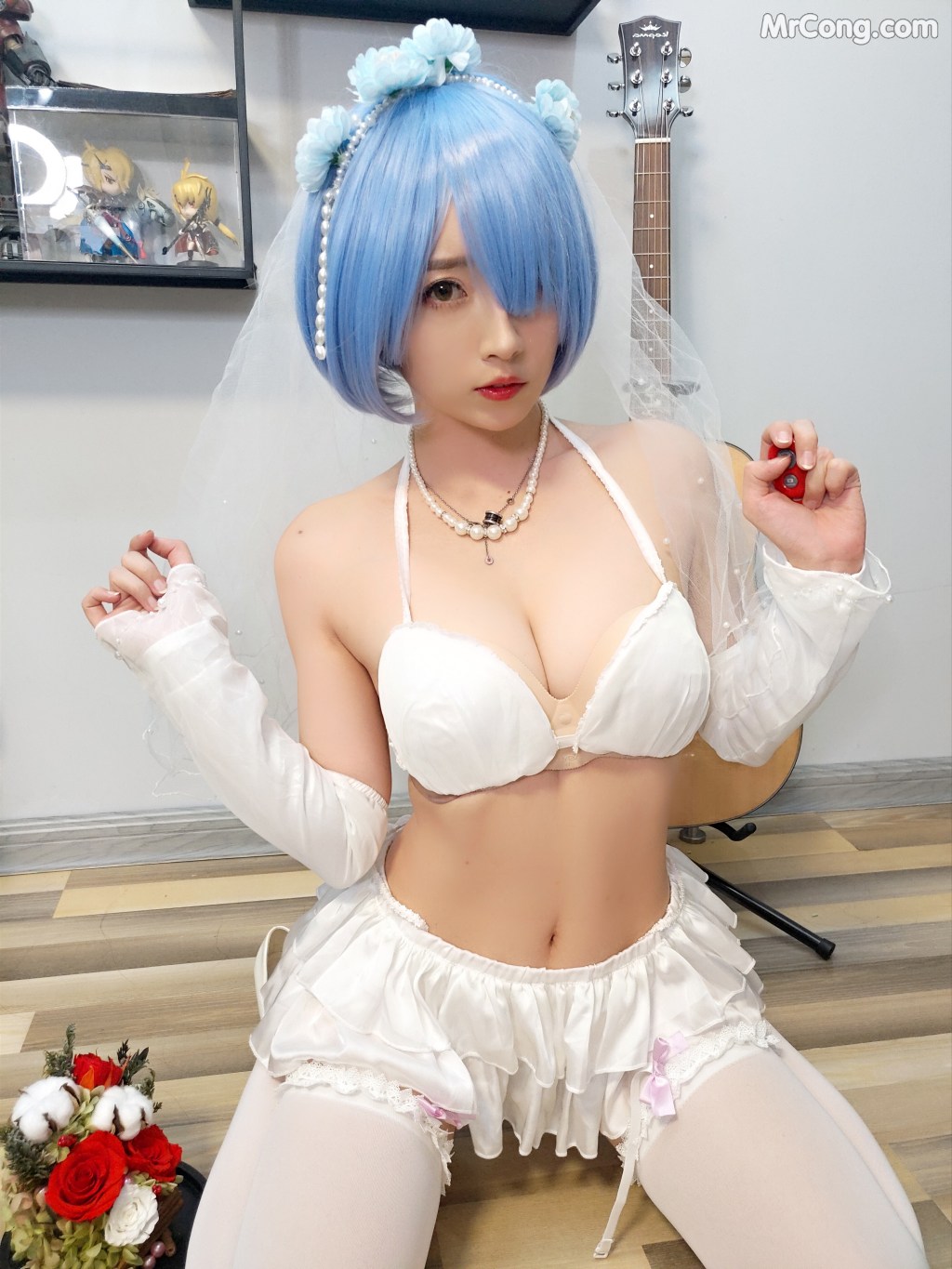 Coser@小女巫露娜 Vol.006: 雷姆婚纱 (29 photos)