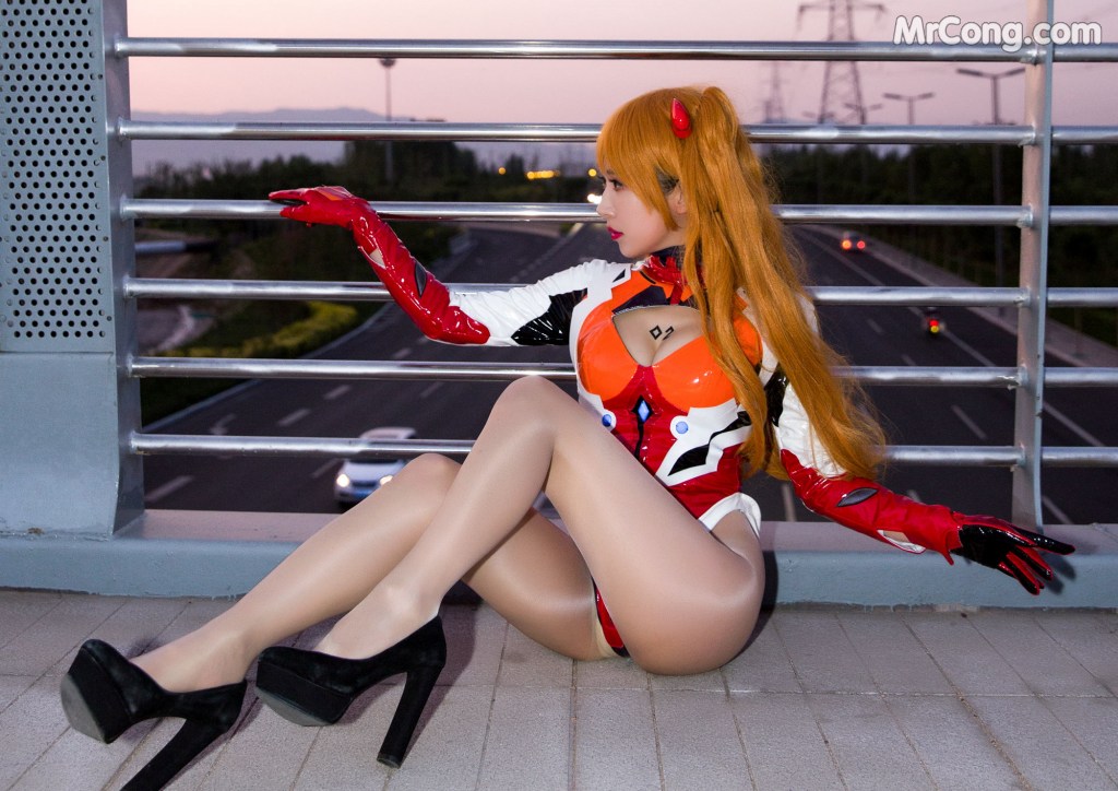 Coser@小女巫露娜 Vol.007: 明日香油亮款 (36 photos) – Page 4