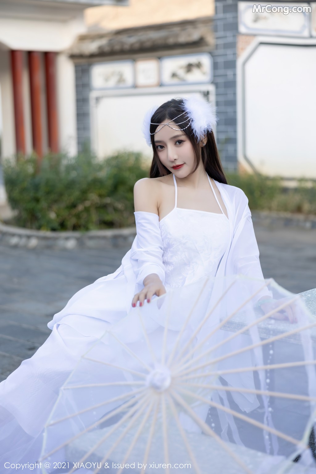 XiaoYu Vol.672: Yanni (王馨瑶) (72 photos)