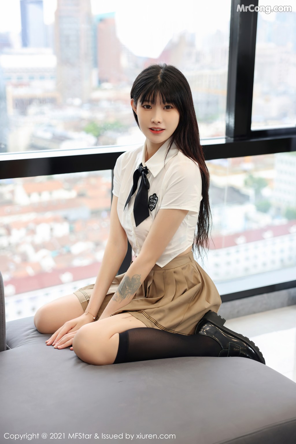 MFStar Vol.546: 77qiqi (53 photos) – Page 2