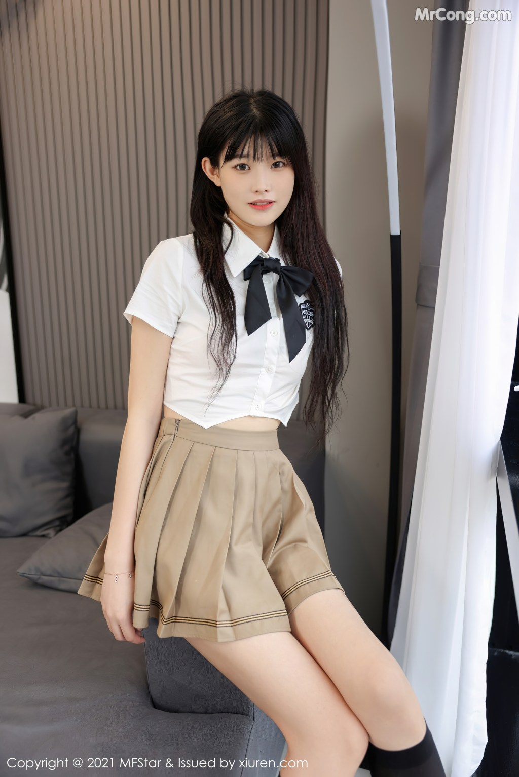 MFStar Vol.546: 77qiqi (53 photos) – Page 2