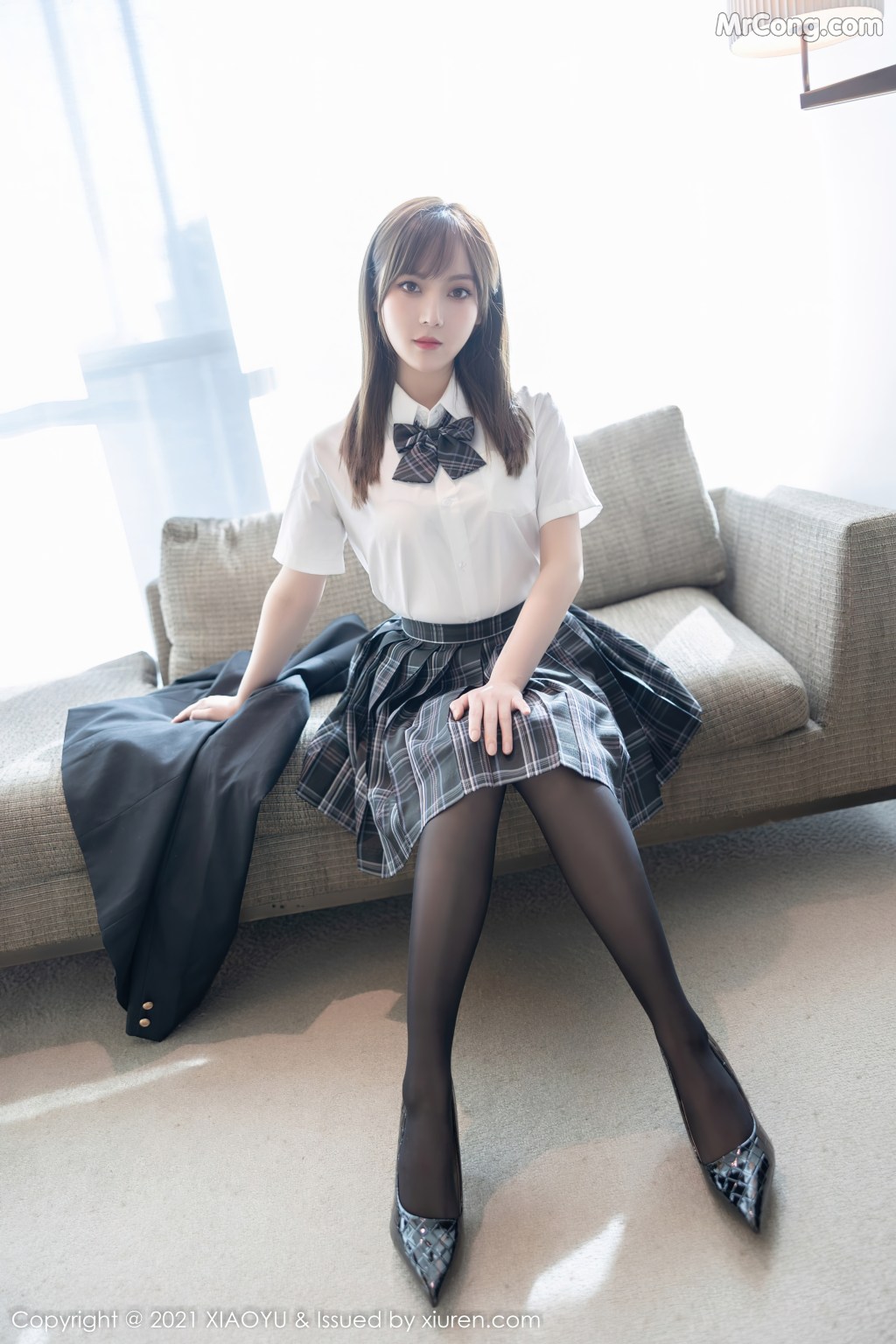 XiaoYu Vol.677: Dou Ban Jiang (豆瓣酱) (85 photos)