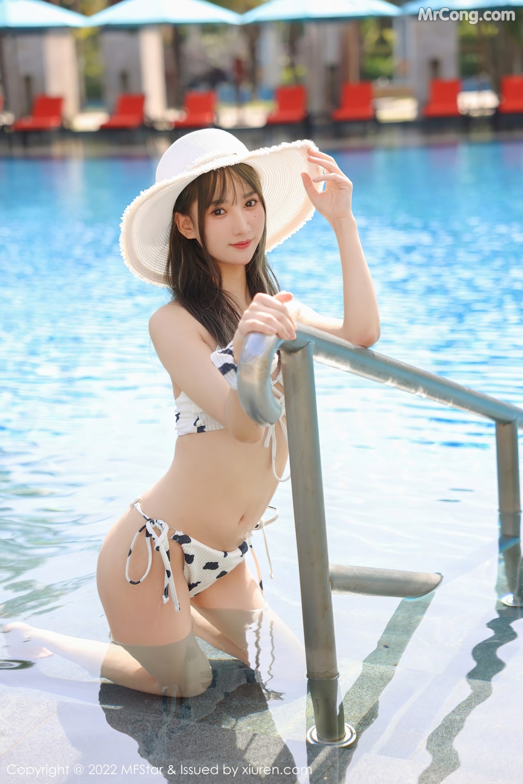 MFStar Vol.548: 小果冻儿jelly (51 photos) – Page 3