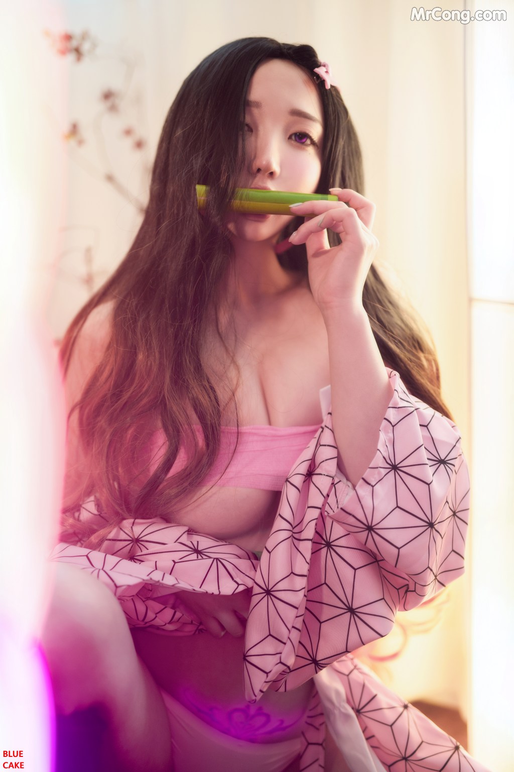 [BLUECAKE] Son Ye-Eun (손예은): “Pink Oni” (100 photos) – Page 2