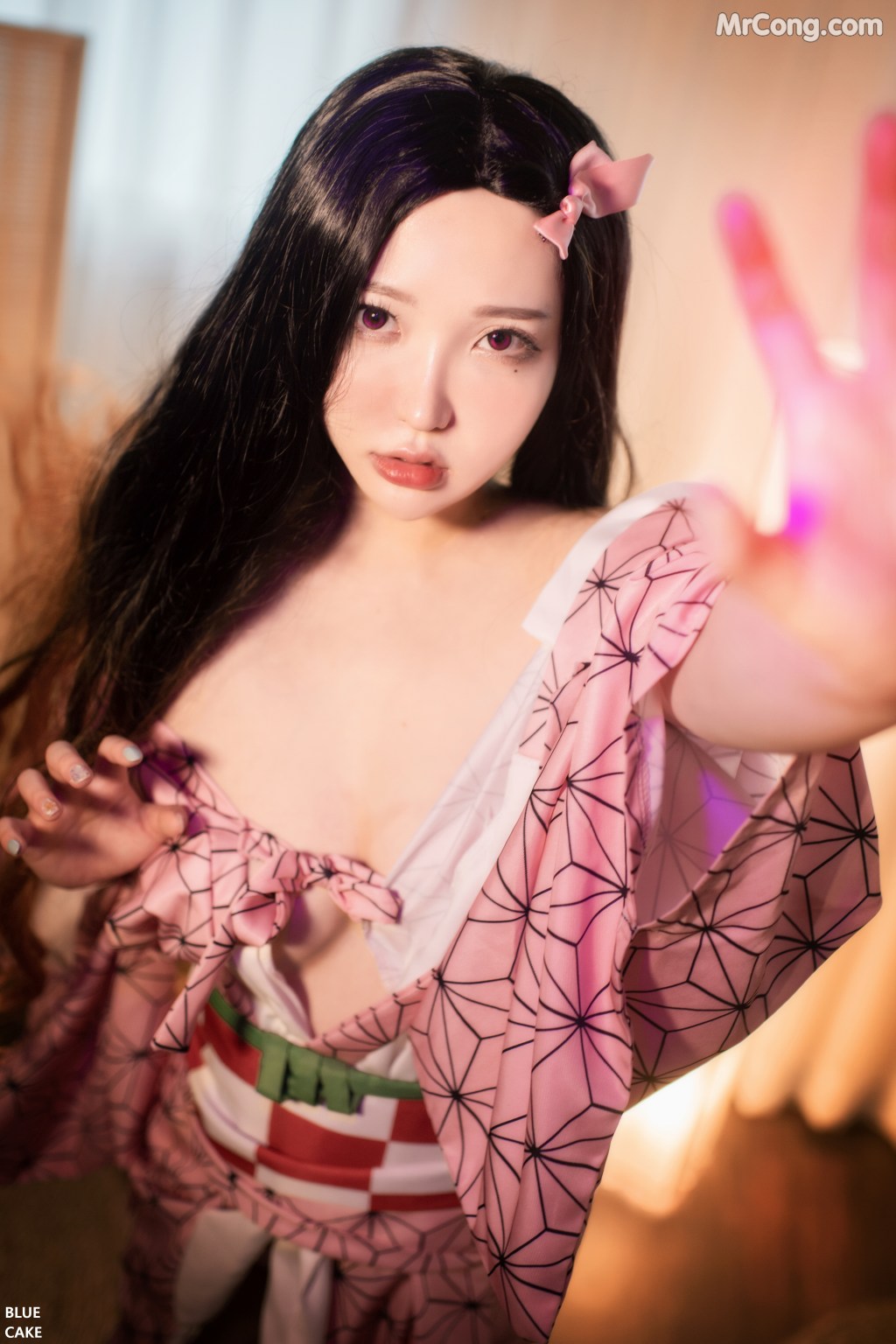 [BLUECAKE] Son Ye-Eun (손예은): “Pink Oni” (100 photos) – Page 4