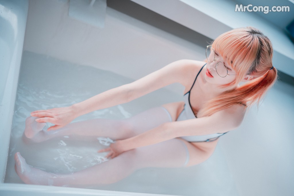 DJAWA Photo – Parkhaag (박하악): “Swimming Lessons #9” (85 photos) – Page 4