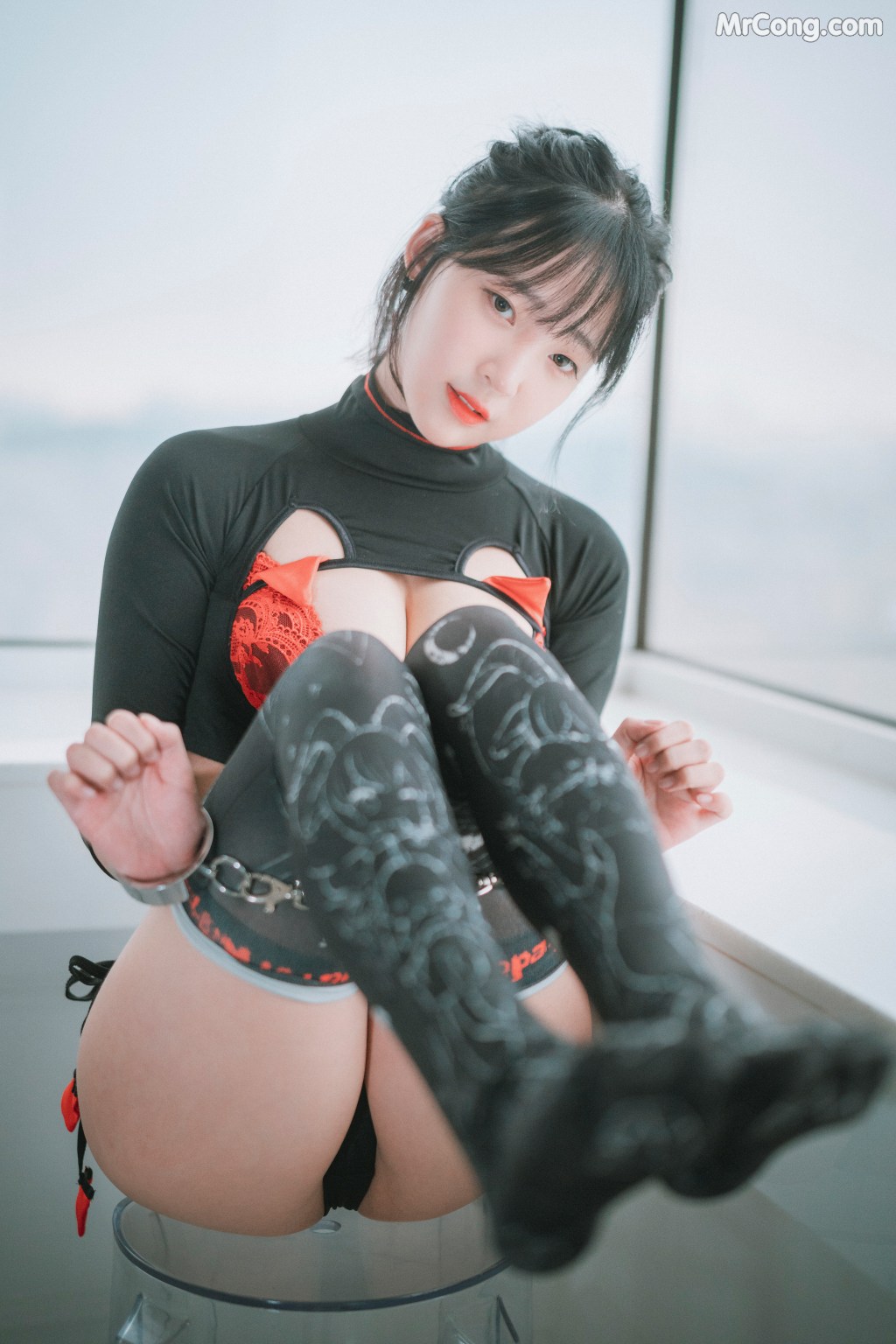 DJAWA Photo – Kang In-kyung (강인경): “Rescue Me” (32 photos) – Page 2