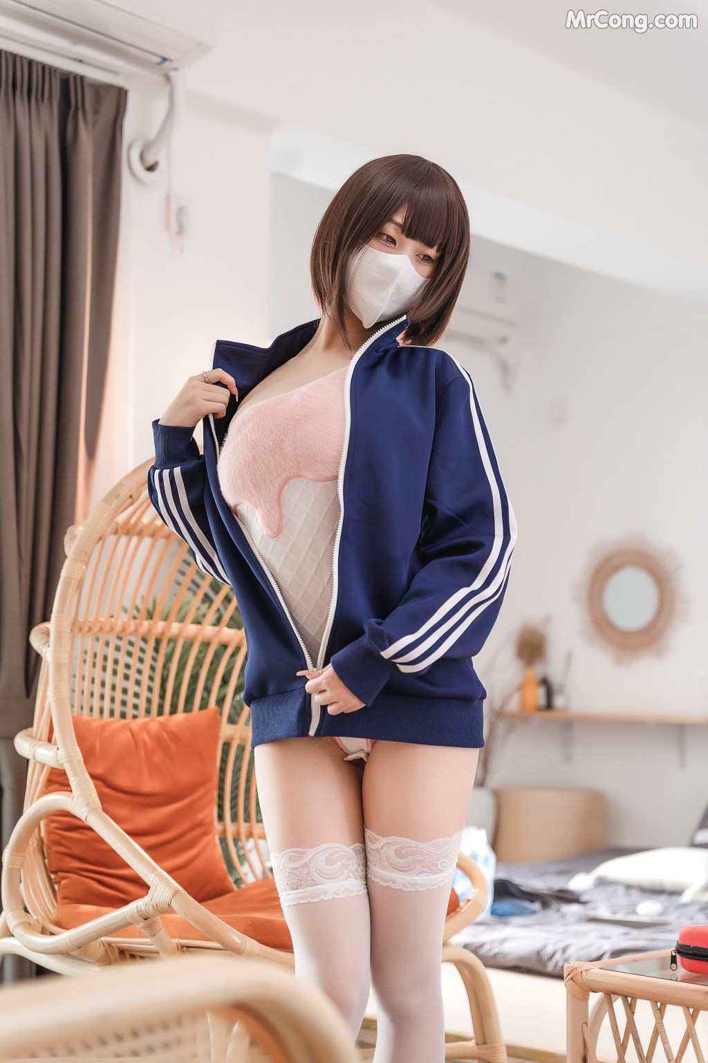 Coser@蜜汁猫裘 Vol.076: 草莓圣代 (45 photos + 4 videos)