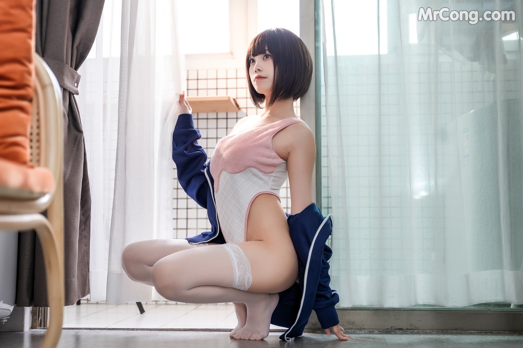 Coser@蜜汁猫裘 Vol.076: 草莓圣代 (45 photos + 4 videos) – Page 4