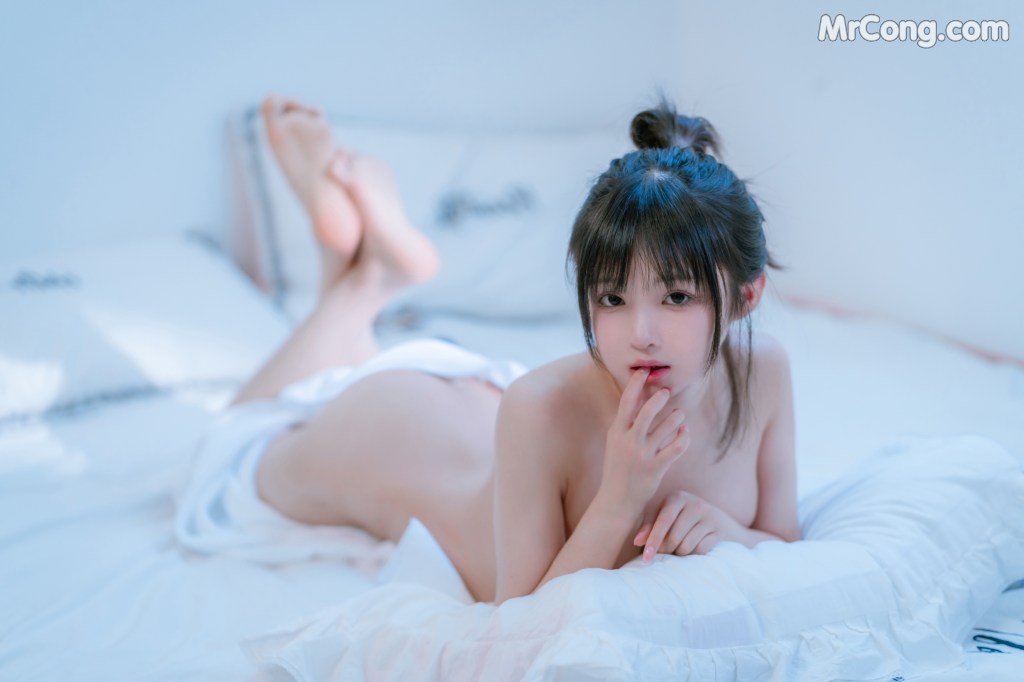 Coser@桜井宁宁 Vol.044: JK之居家 (66 photos) – Page 2