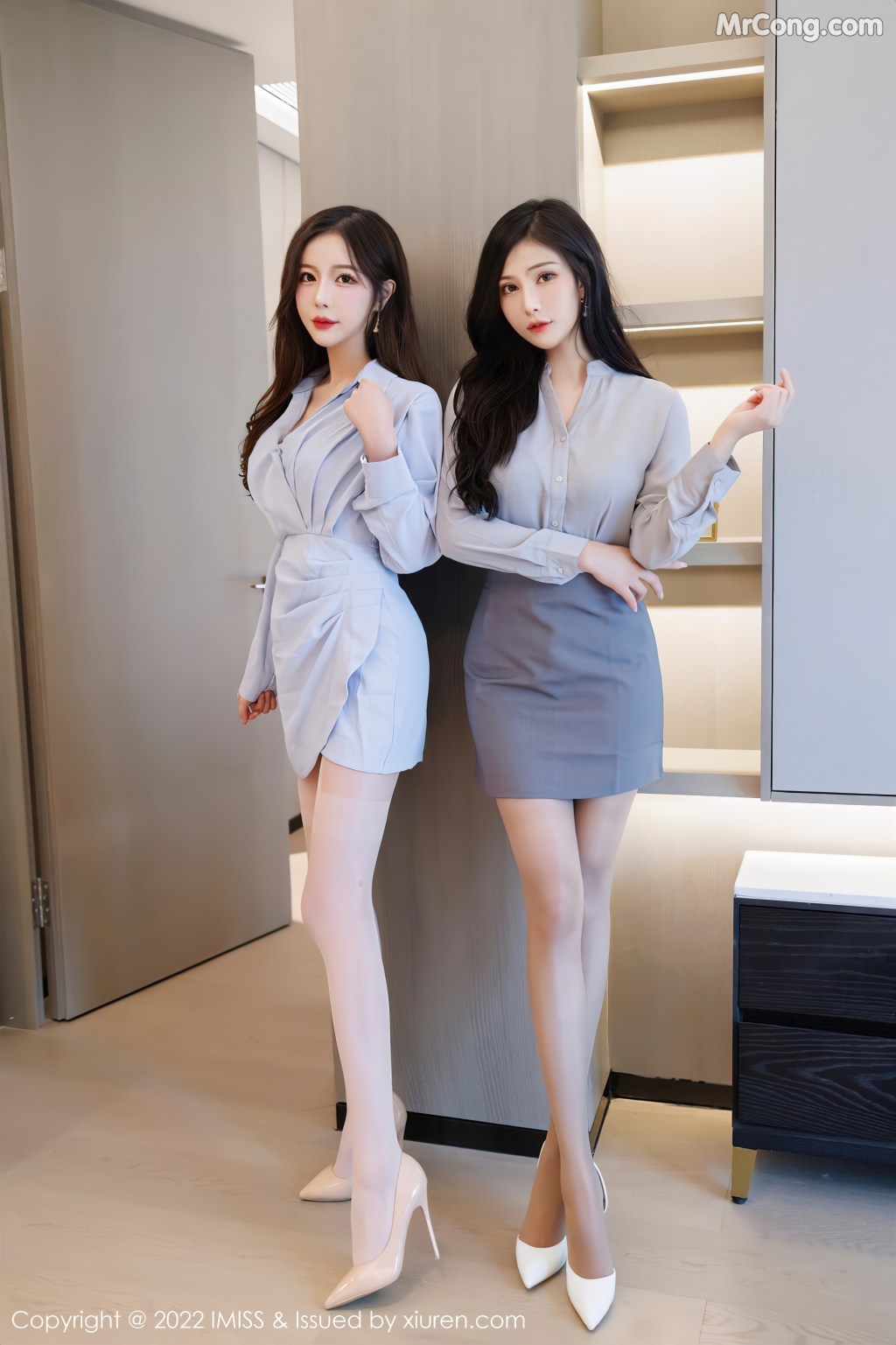 IMISS Vol.652: Lavinia肉肉 & LindaLinda (52 photos)