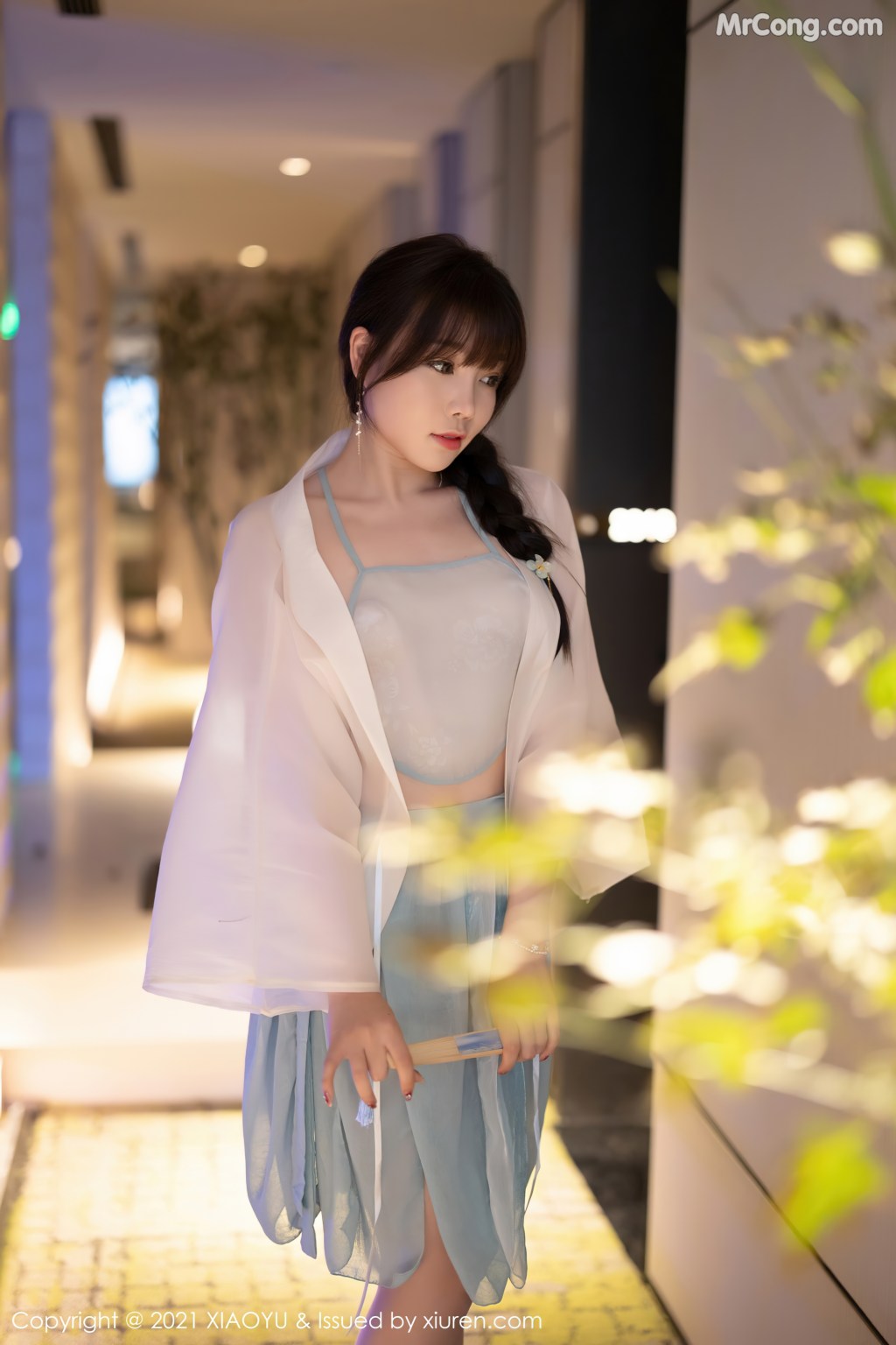 XiaoYu Vol.679: Booty (芝芝) (96 photos)