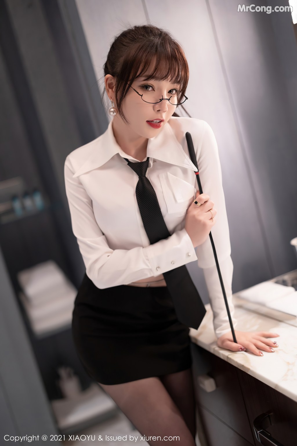 XiaoYu Vol.684: Booty (芝芝) (99 photos)