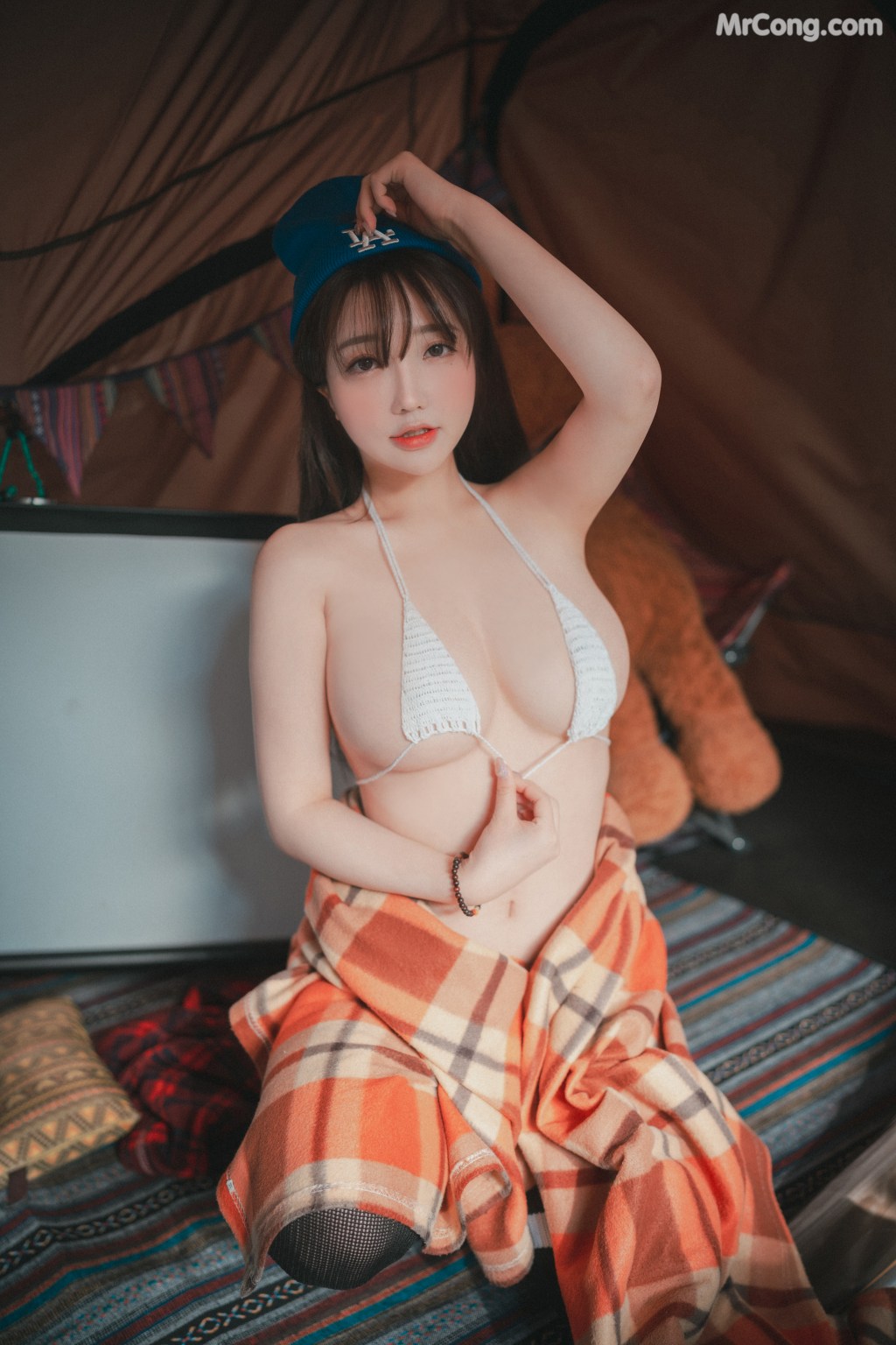 DJAWA Photo – Son Ye-Eun (손예은): “Romantic Winter Glamping” (99 photos) – Page 6