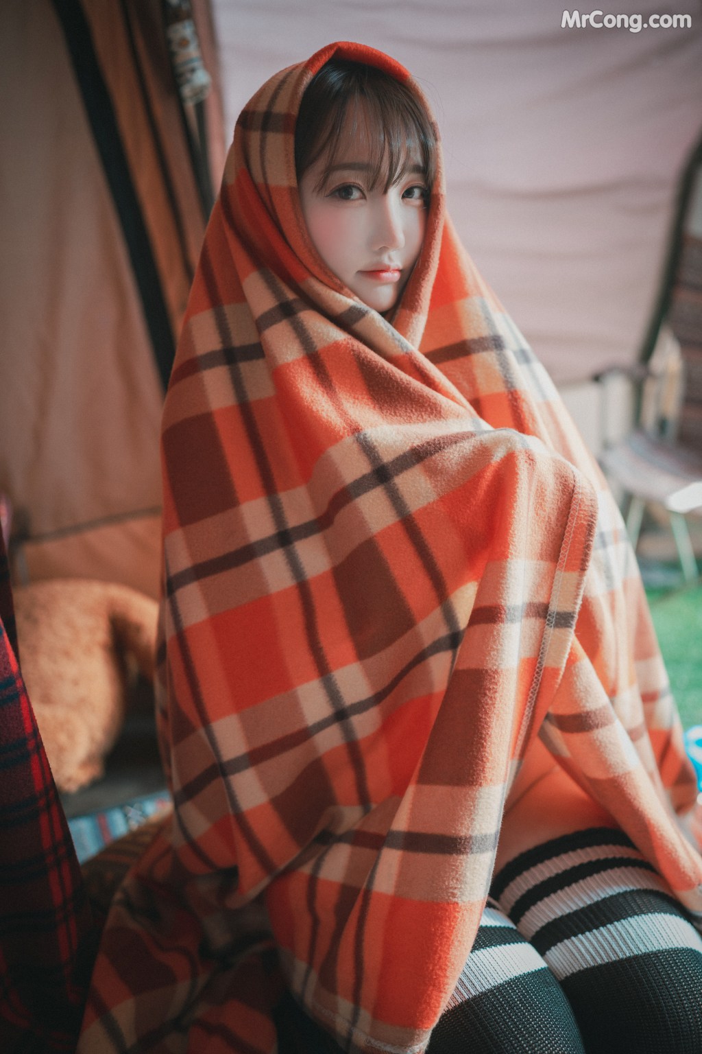 DJAWA Photo – Son Ye-Eun (손예은): “Romantic Winter Glamping” (99 photos) – Page 7