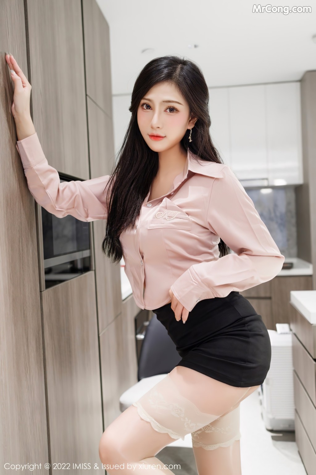 IMISS Vol.654: Lavinia肉肉 (46 photos)