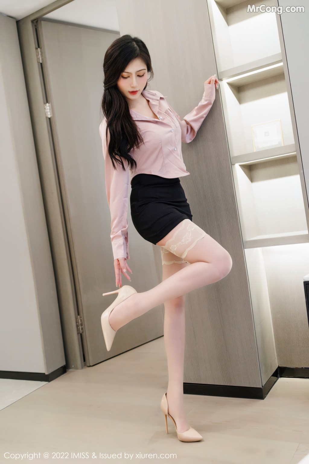 IMISS Vol.654: Lavinia肉肉 (46 photos) – Page 5