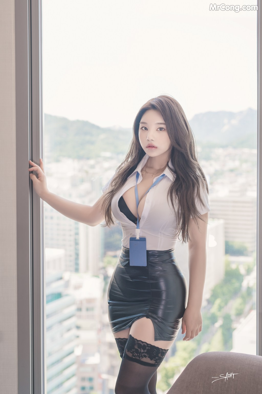 SAINT Photolife – Zzyuri (쮸리) – Office Returns (65 photos)