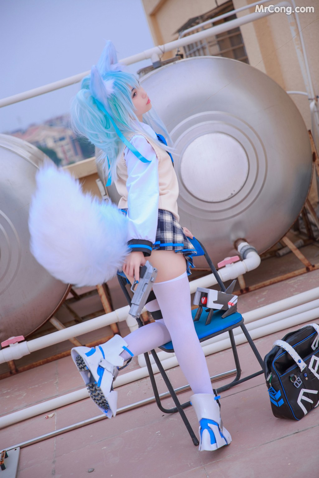 Coser@G44不会受伤 Vol.045: 少女前线 PA15校服 (33 photos) – Page 2