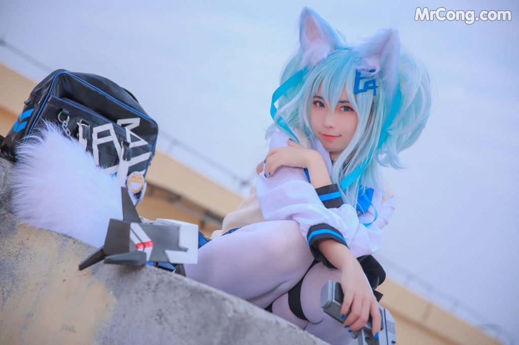 Coser@G44不会受伤 Vol.045: 少女前线 PA15校服 (33 photos) – Page 2