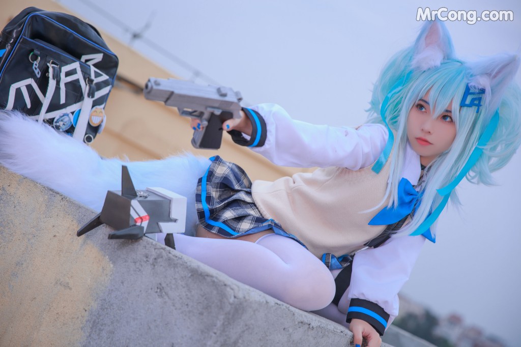 Coser@G44不会受伤 Vol.045: 少女前线 PA15校服 (33 photos) – Page 3