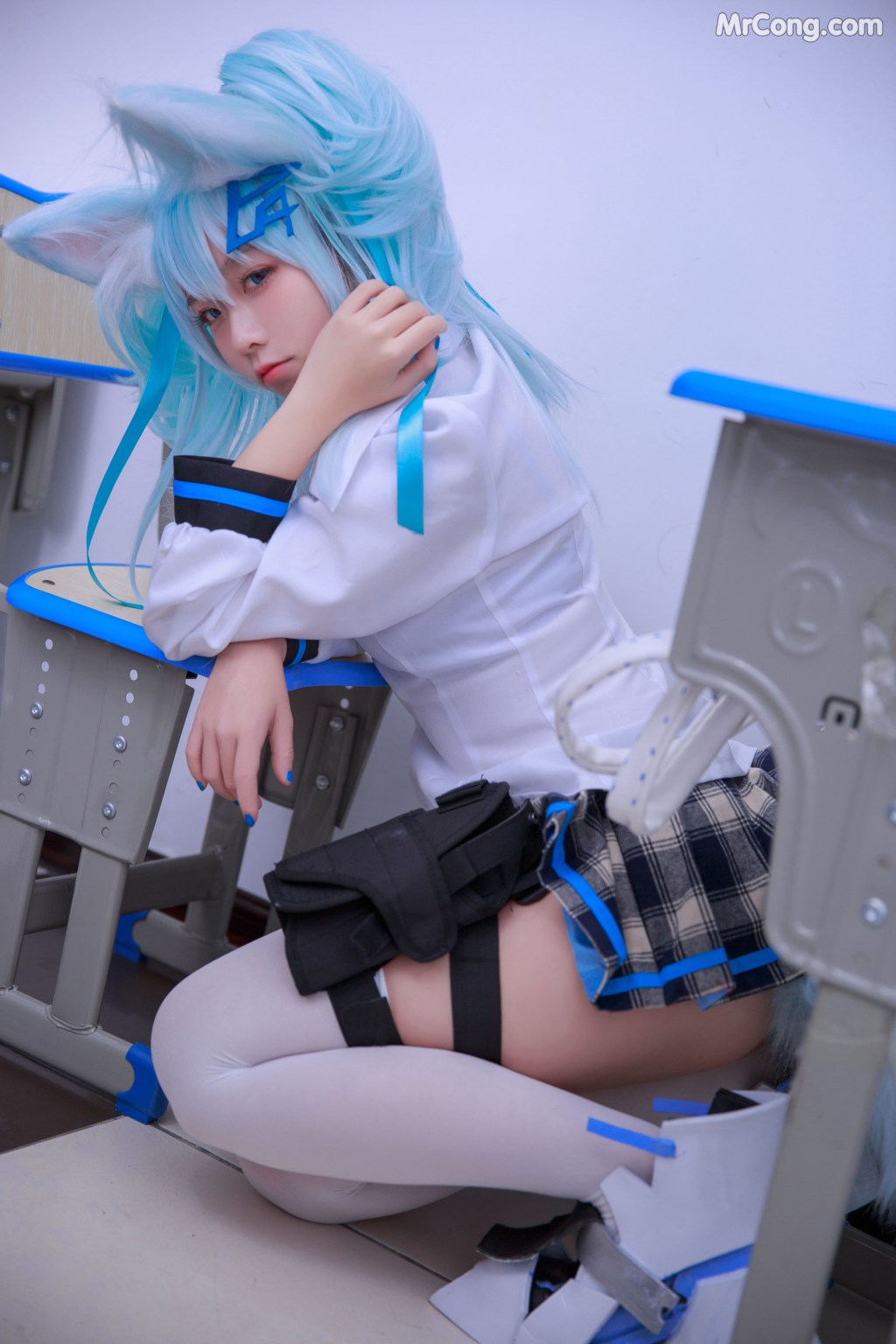 Coser@G44不会受伤 Vol.045: 少女前线 PA15校服 (33 photos) – Page 4