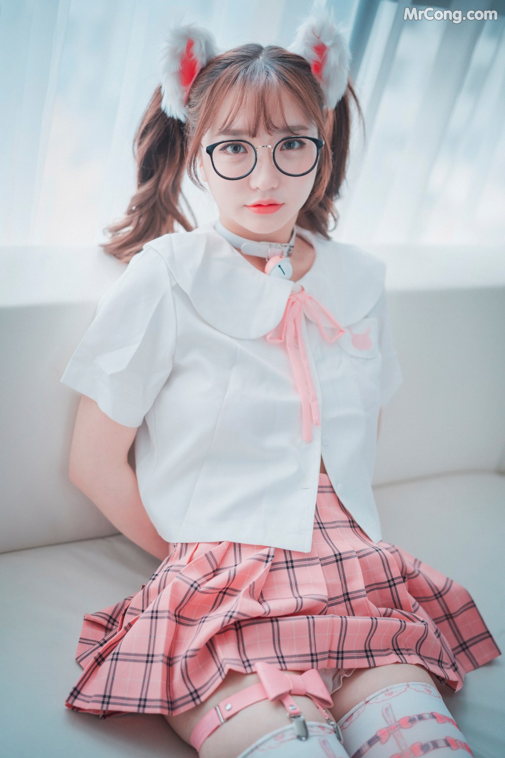 DJAWA Photo – Son Ye-Eun (손예은): “Cute Pink” (50 photos)