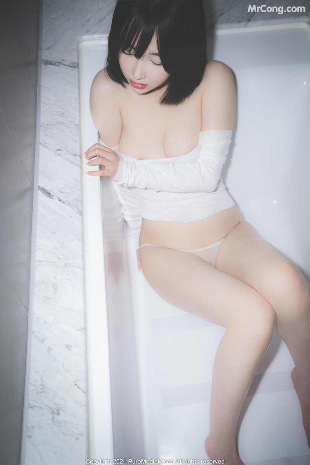 Pure Media Vol.070: Son Ye-Eun (손예은) (72 photos) – Page 2