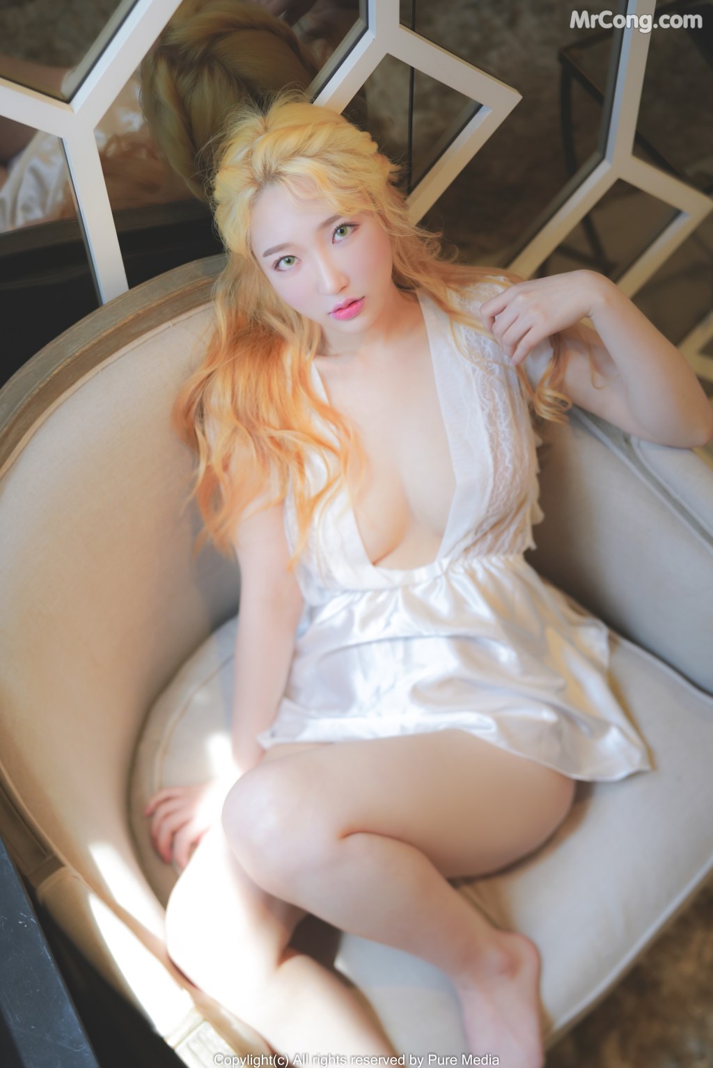 Pure Media Vol.60: Son Ye-Eun (손예은) (79 photos) – Page 2