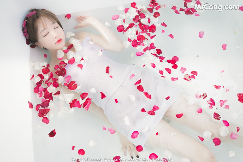 Pure Media Vol.95: Son Ye-Eun (손예은) (103 photos) – Page 9