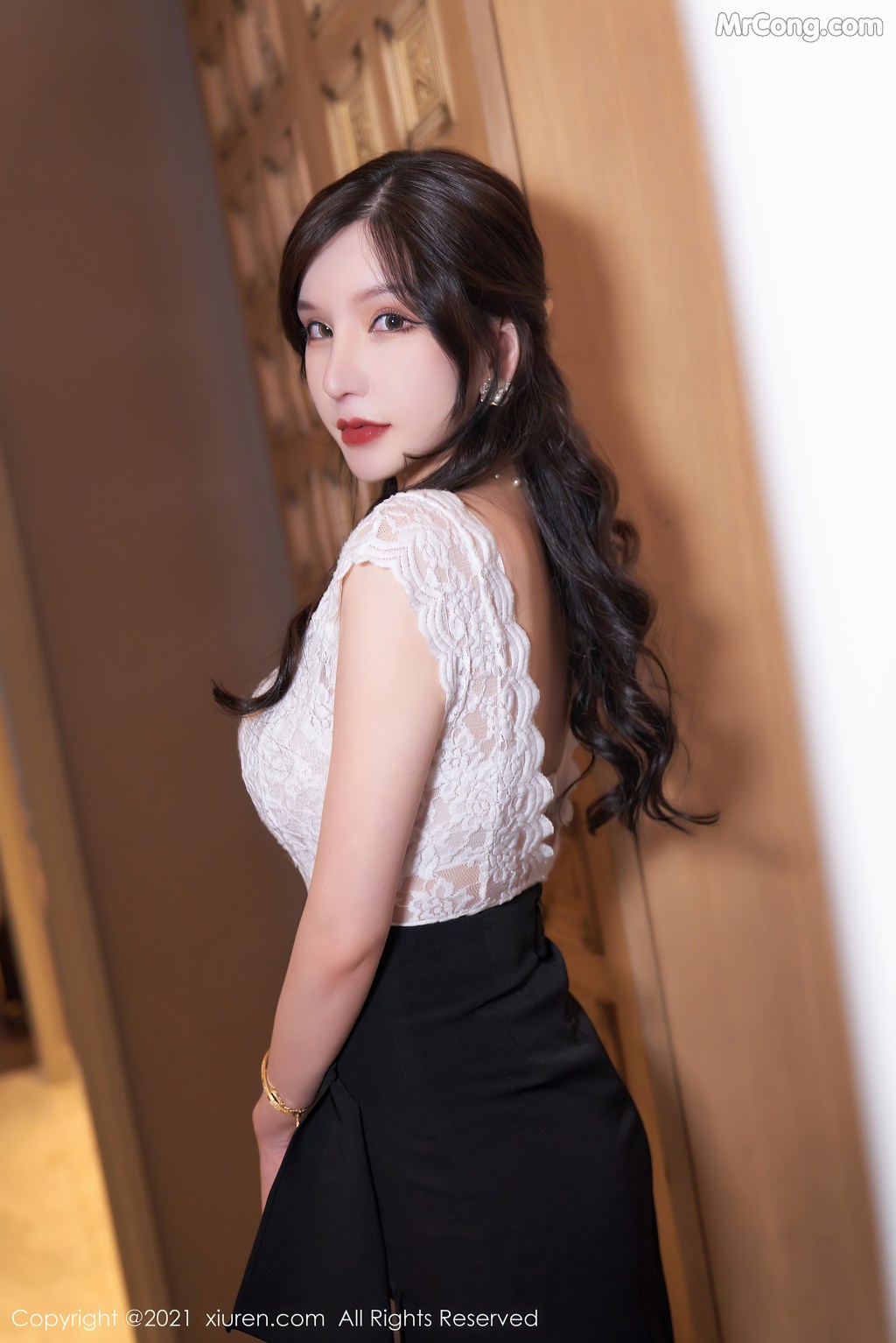 XIUREN No.3992: Zhou Yuxi (周于希Sandy) (82 photos) – Page 3