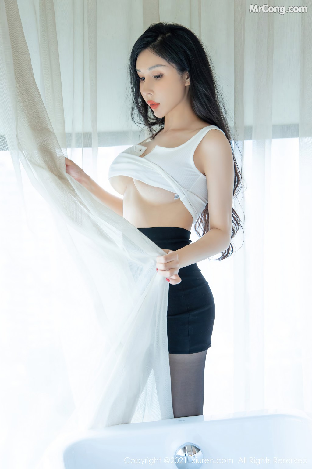 XIUREN No.3993: Tian Bing Bing (田冰冰) (52 photos) – Page 5