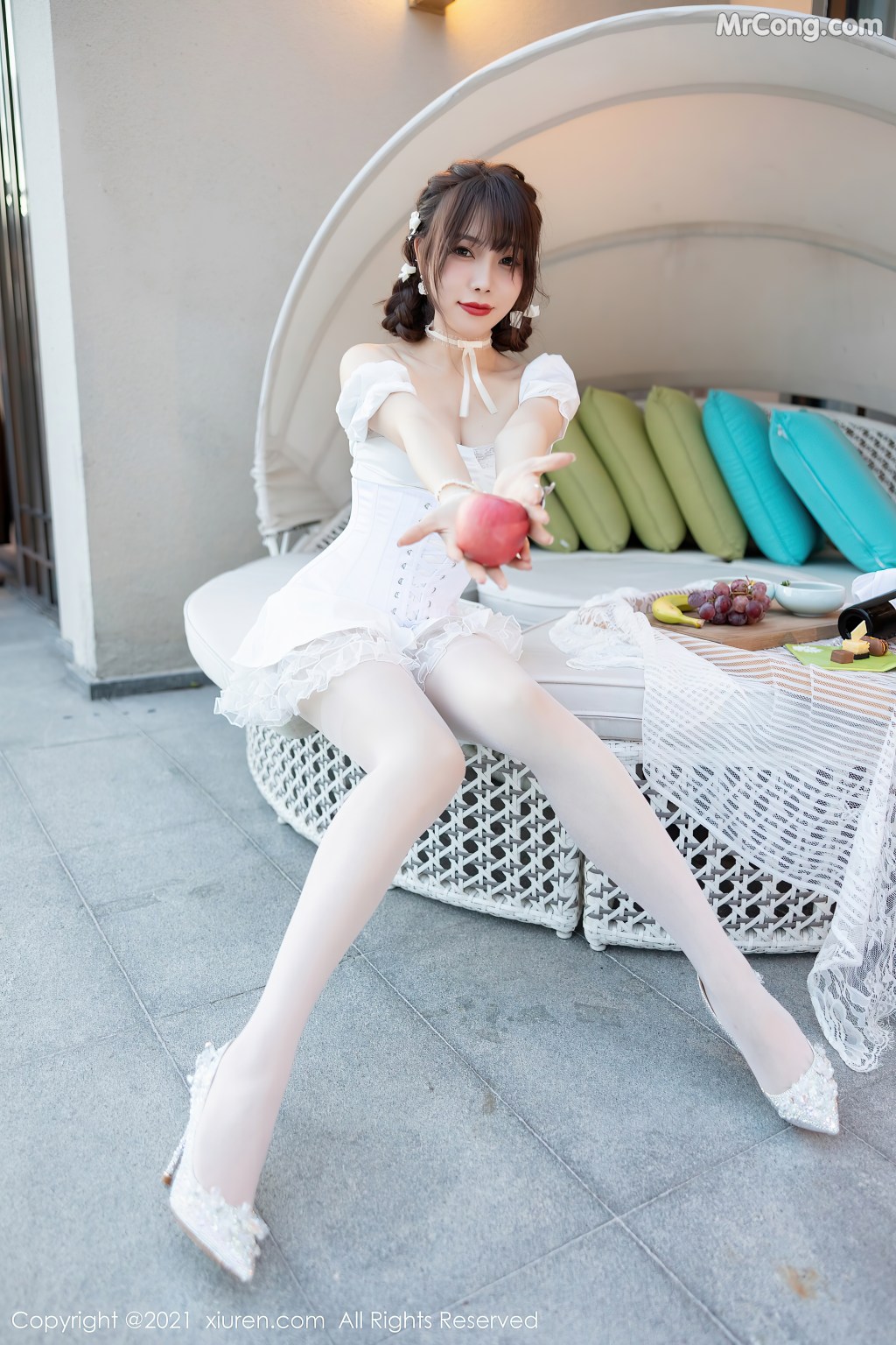 XIUREN No.3998: Booty (芝芝) (64 photos)