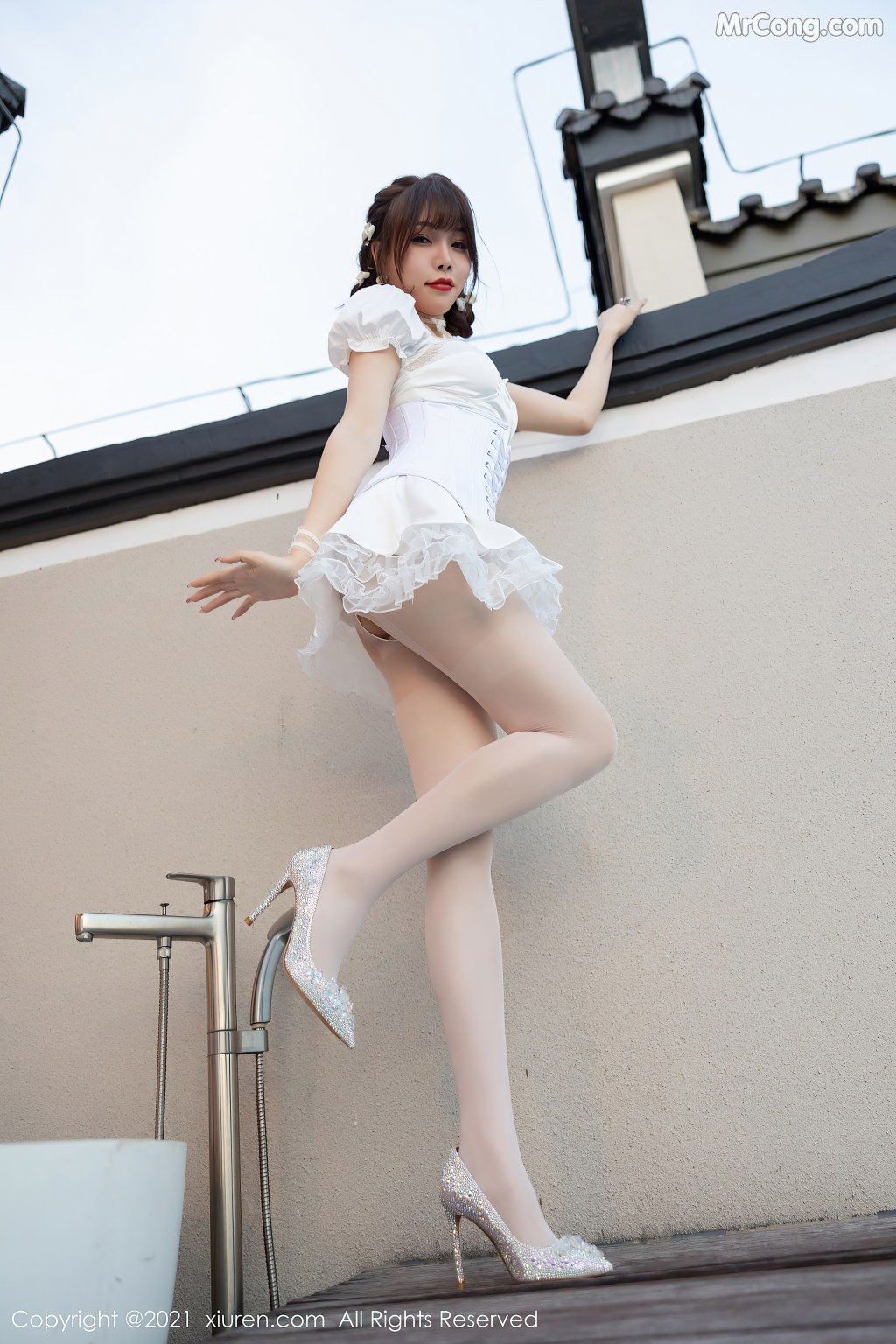 XIUREN No.3998: Booty (芝芝) (64 photos) – Page 2