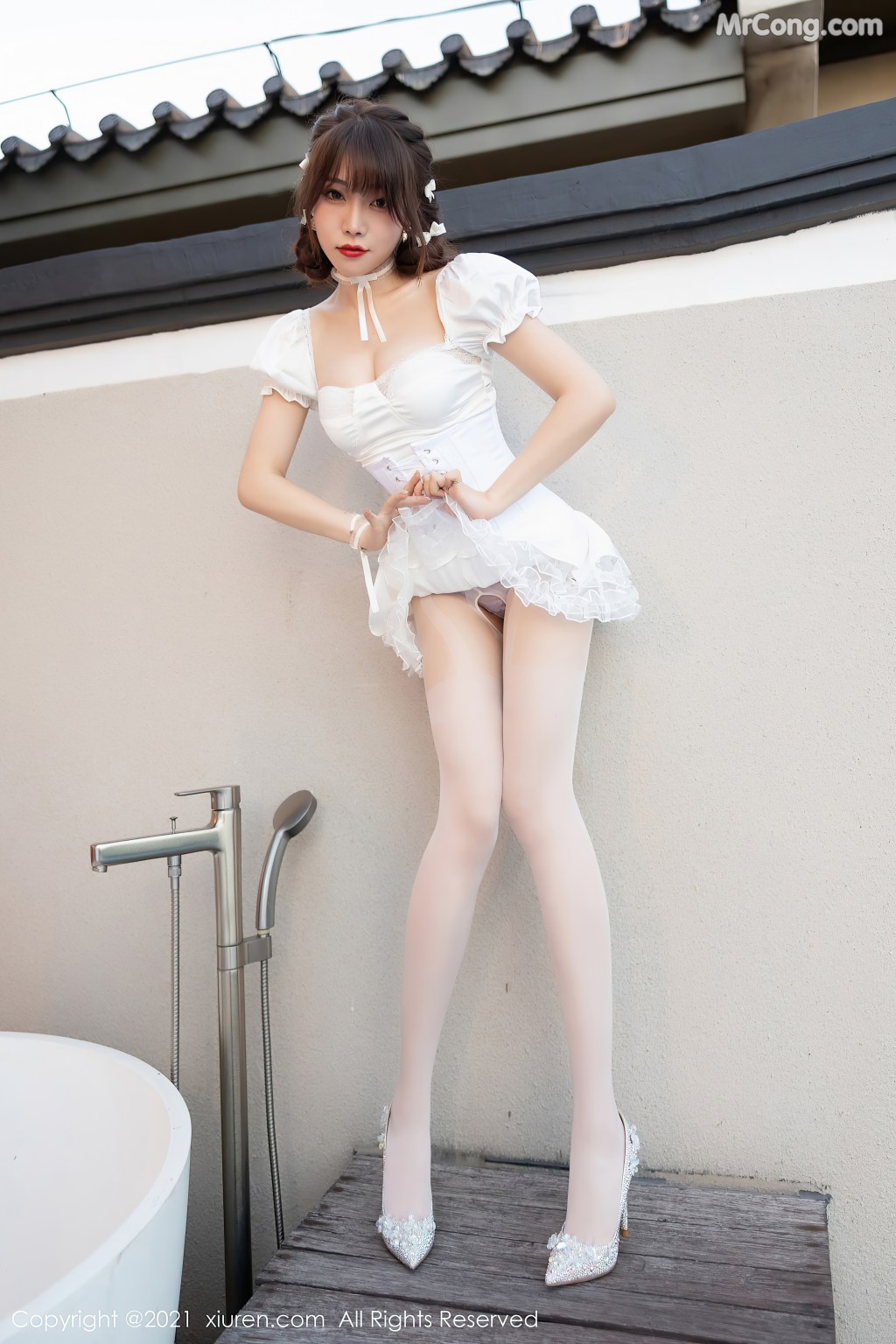 XIUREN No.3998: Booty (芝芝) (64 photos) – Page 2